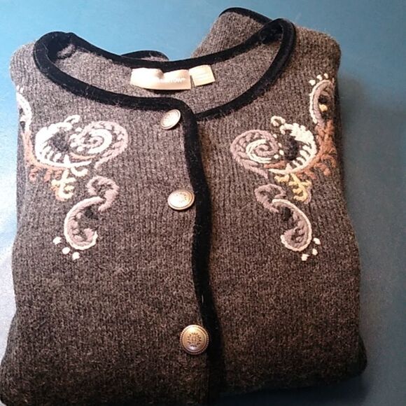 Croft & Barrow Women's XL Wool Blend Velvet Trim Silver tone Metal Buttons - Picture 8 of 9